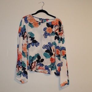 Vince Camuto Floral blouse XL